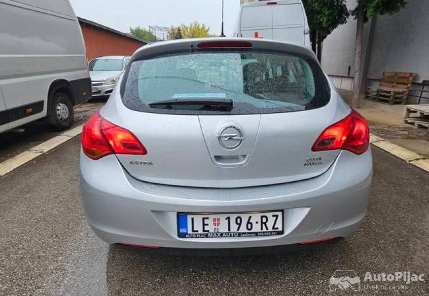 opel_astra_j_2011_6_polovni_automobili_autopijac.rs