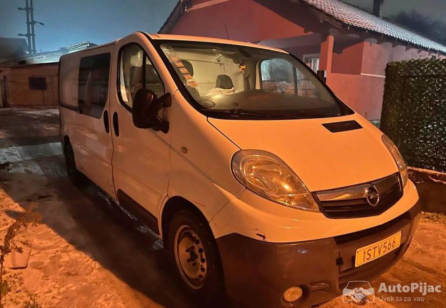 reno_trafik_20_dizel_2014_god_potrebna_je_samo_car_1_polovni_automobili_autopijac.rs