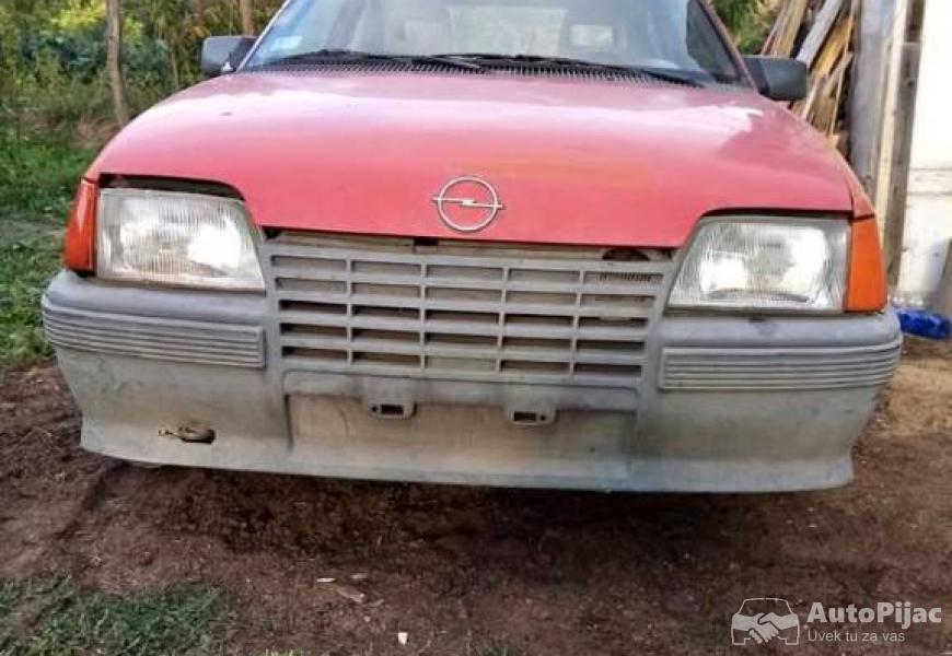 opel_suz_13_ohc_300e_1_polovni_automobili_autopijac.rs