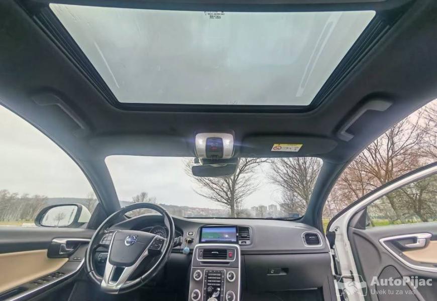 volvo_v60_12_polovni_automobili_autopijac.rs