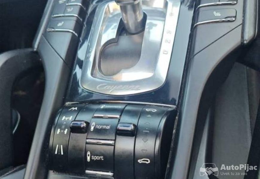 2012_porsche_cayenne_5_polovni_automobili_autopijac.rs