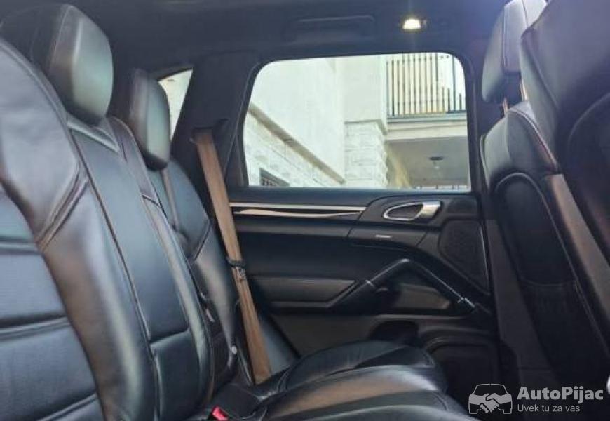 2012_porsche_cayenne_9_polovni_automobili_autopijac.rs