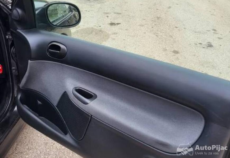 peugeot_206_plus_4_polovni_automobili_autopijac.rs