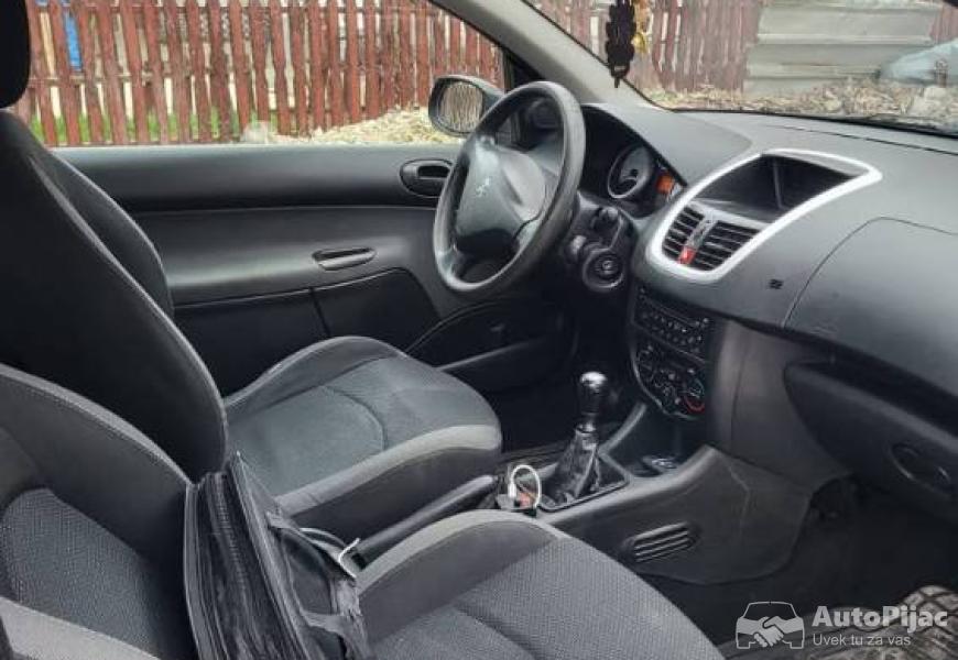 peugeot_206_plus_5_polovni_automobili_autopijac.rs