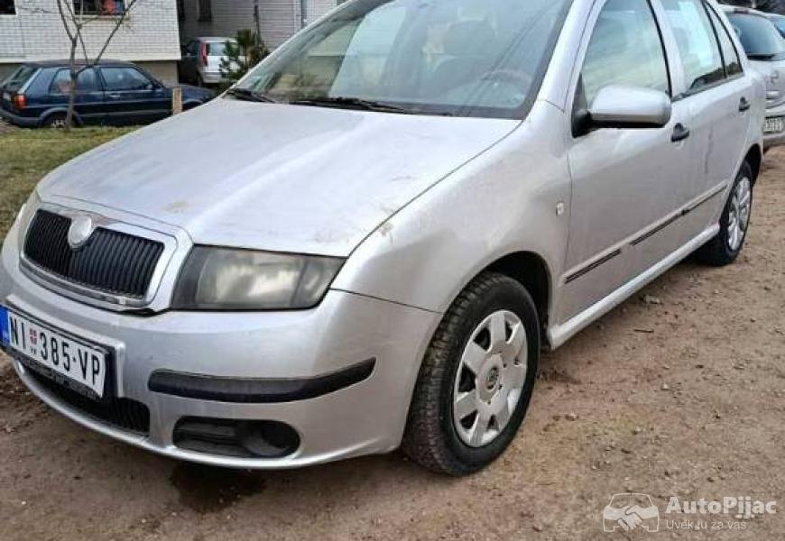 skoda_fabia_2006_godiste_19_1_polovni_automobili_autopijac.rs