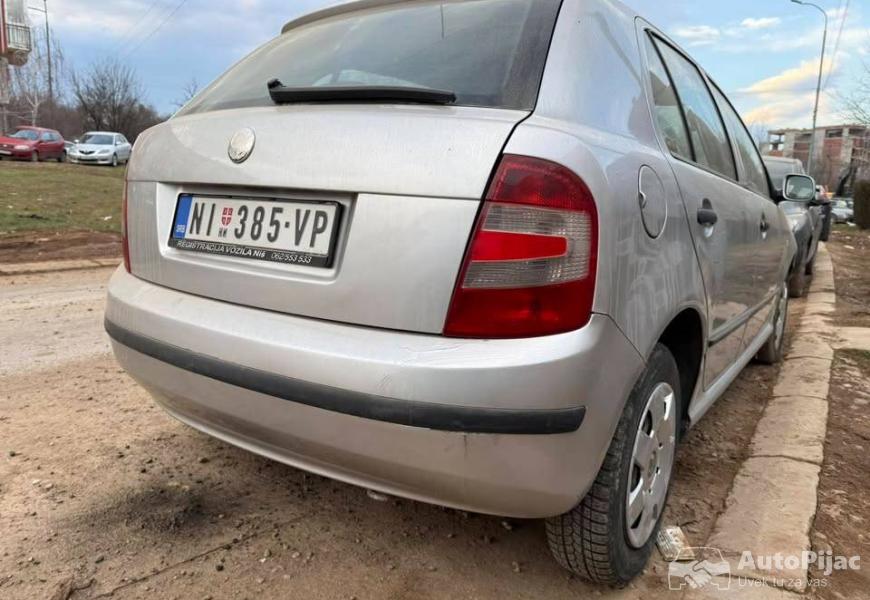 skoda_fabia_2006_godiste_19_3_polovni_automobili_autopijac.rs