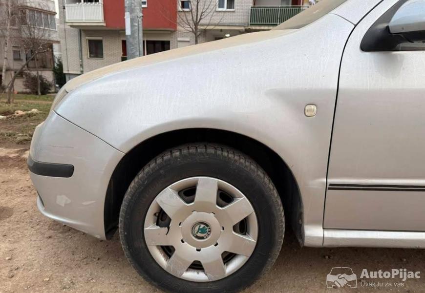 skoda_fabia_2006_godiste_19_9_polovni_automobili_autopijac.rs