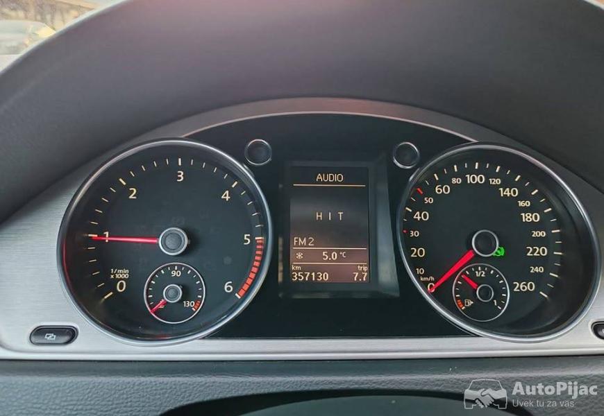 volkswagen_passat_b7_12_polovni_automobili_autopijac.rs
