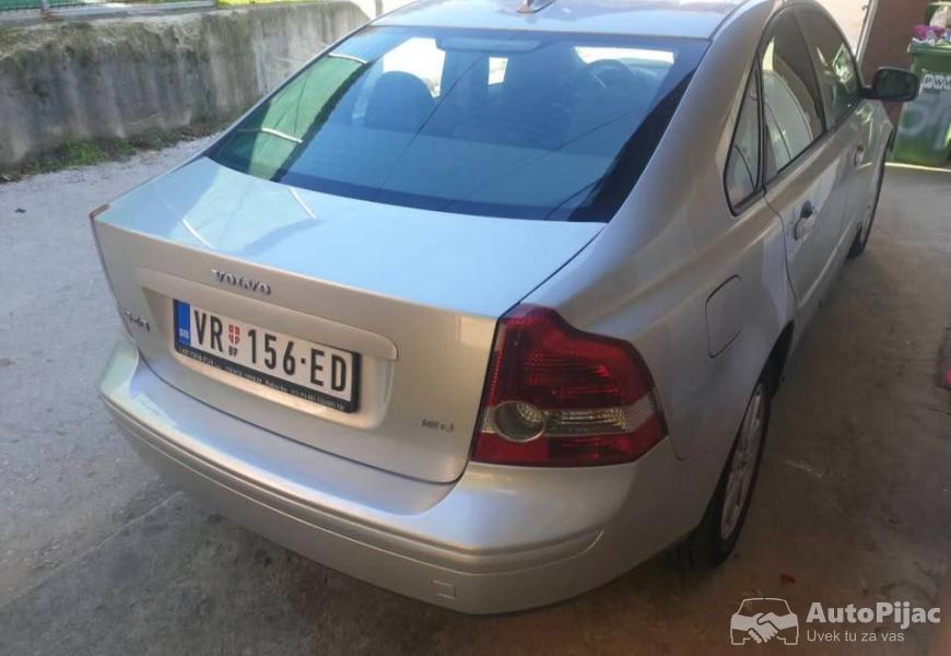 volvo_s40_16_hdi_2007_super_stanje_3_polovni_automobili_autopijac.rs