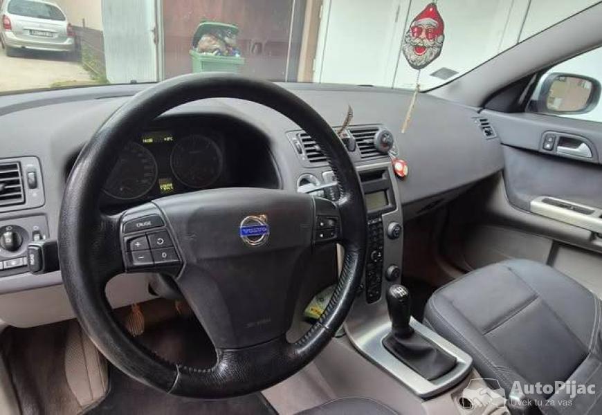 volvo_s40_16_hdi_2007_super_stanje_8_polovni_automobili_autopijac.rs