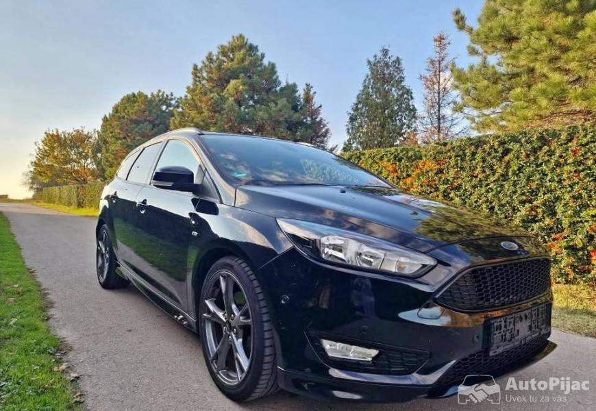 ford_focus_2016_st_line_oprema_1_polovni_automobili_autopijac.rs