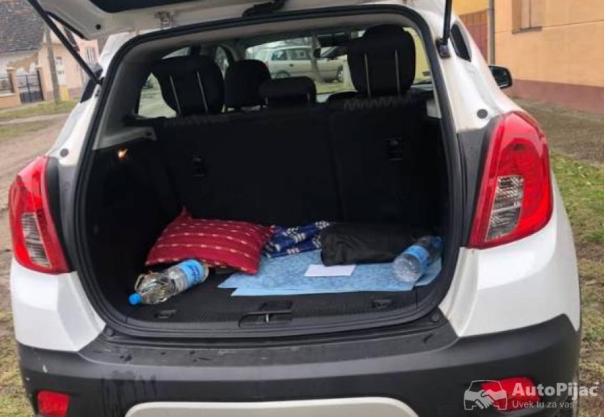 2013_opel_mokka_8_polovni_automobili_autopijac.rs