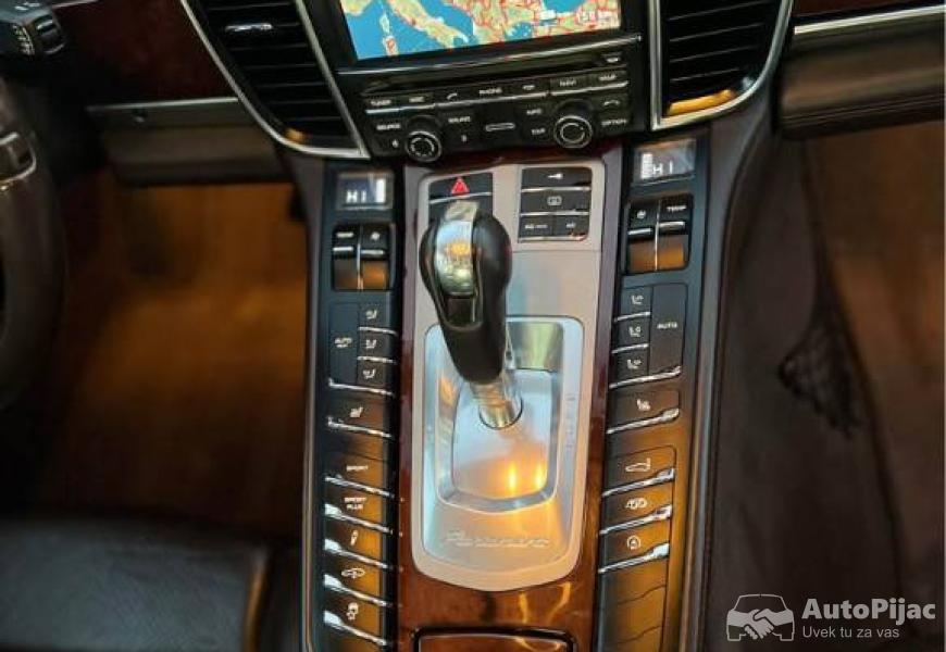 2010_porsche_panamera_4s_48_v8_4x4_11_polovni_automobili_autopijac.rs