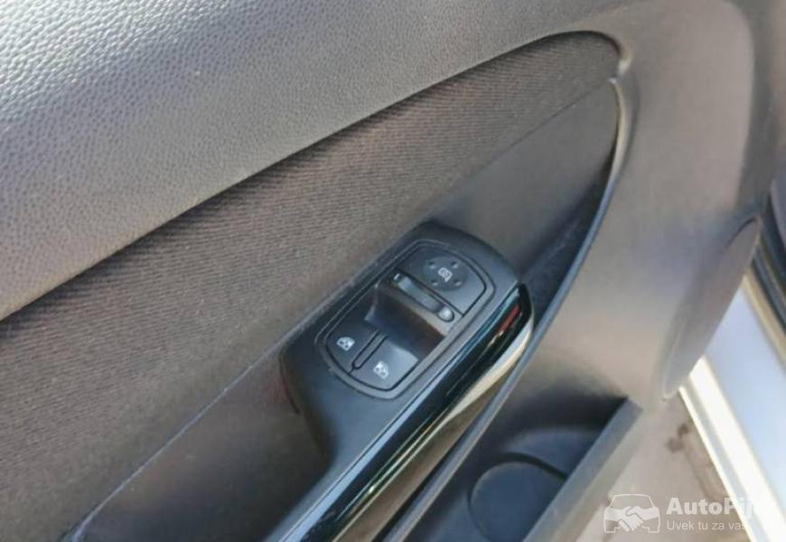 2008_opel_corsa_9_polovni_automobili_autopijac.rs