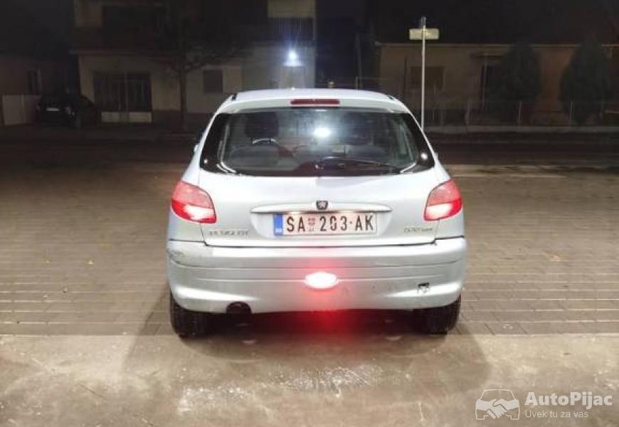 14hdi_5_polovni_automobili_autopijac.rs