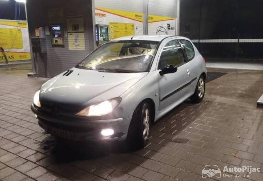 14hdi_6_polovni_automobili_autopijac.rs