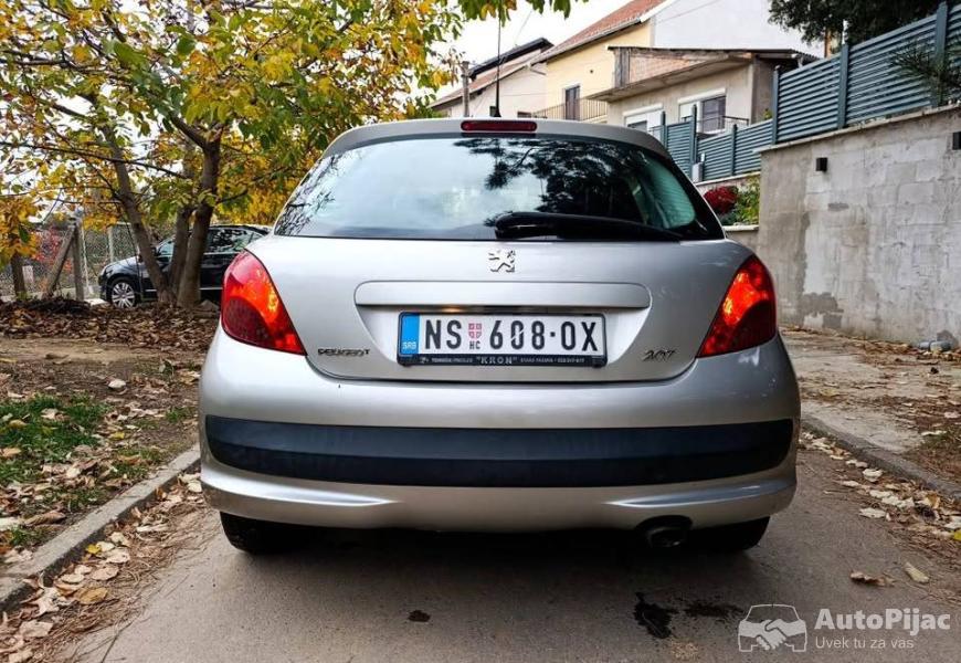 peugeot_207_16hdi_3_polovni_automobili_autopijac.rs