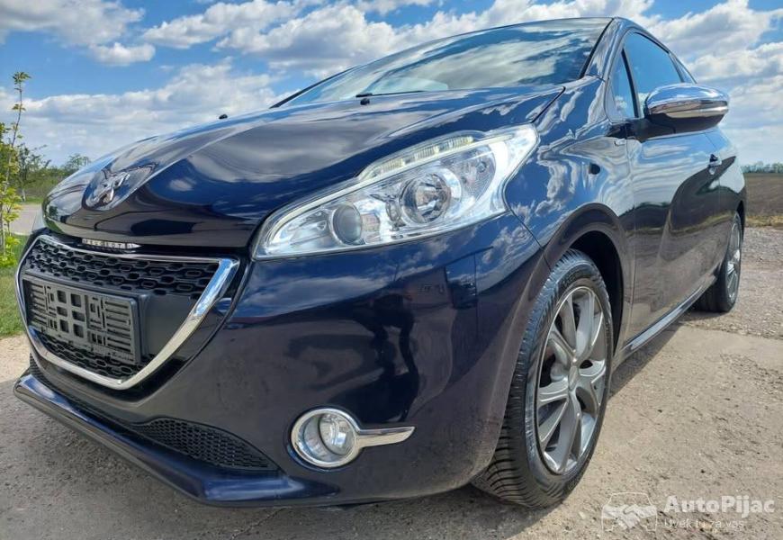 2013_peugeot_208_16ehdi_style_perla_2_polovni_automobili_autopijac.rs