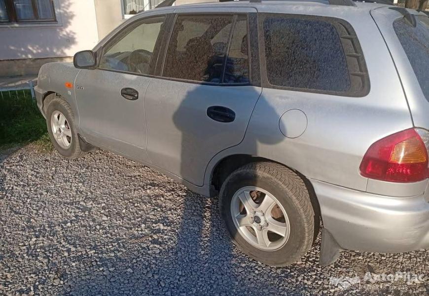 2002_hjundai_santa_fe_2_polovni_automobili_autopijac.rs