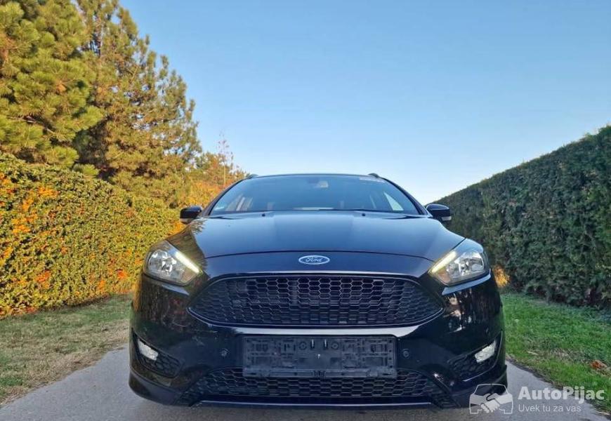 ford_focus_st_line_15_ecoboost_nov_1_polovni_automobili_autopijac.rs
