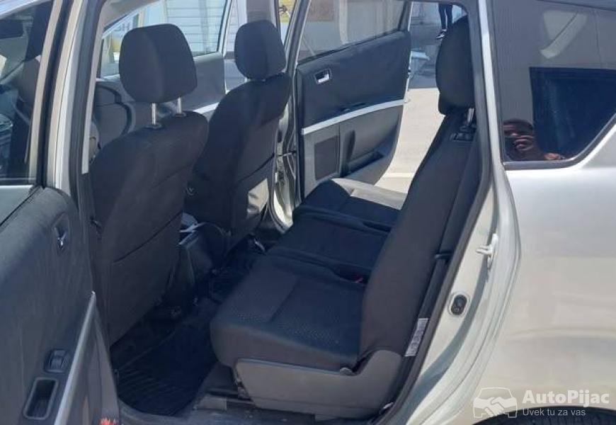 toyota_corolla_verso_6_polovni_automobili_autopijac.rs