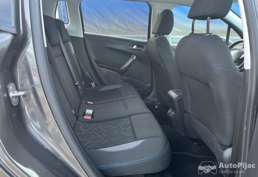 2019_peugeot_2008_12b_novi_sad_13_polovni_automobili_autopijac.rs