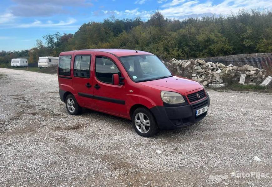 na_prodaju_fiat_doblo_2006god_16_benzinmetan_velik_2_polovni_automobili_autopijac.rs