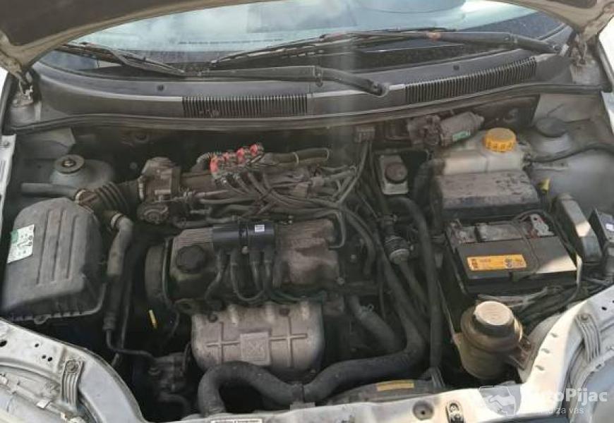 2005_servolet_kalos_12_polovni_automobili_autopijac.rs