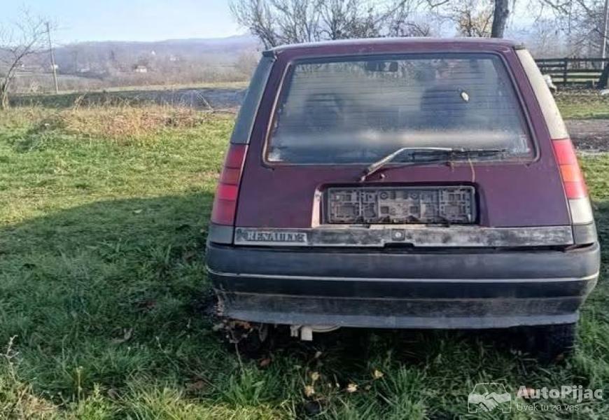 reno_5_11b_3_polovni_automobili_autopijac.rs