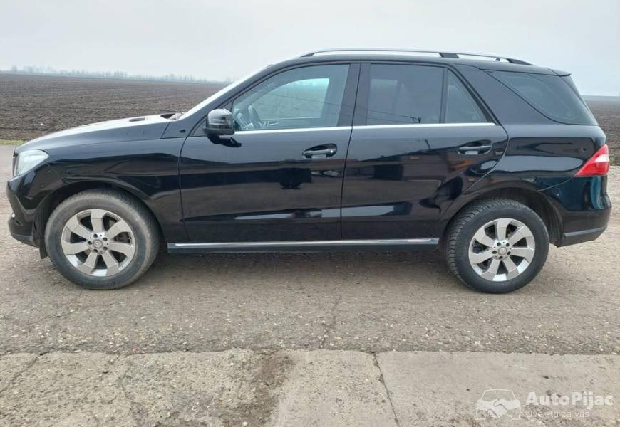 2012_mercedesbenz_ml250_bluetek_vlasnik_5_polovni_automobili_autopijac.rs