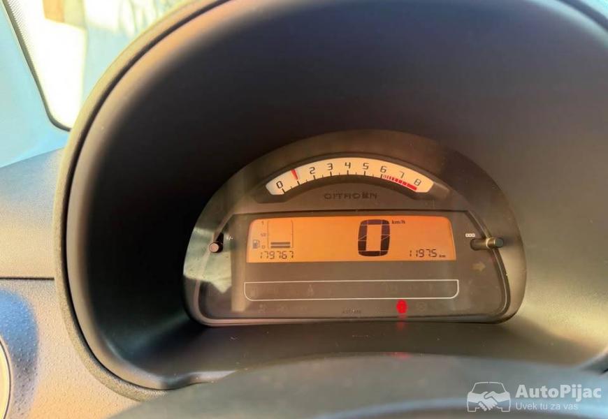 citroen_c_3_11benzin_2006_7_polovni_automobili_autopijac.rs