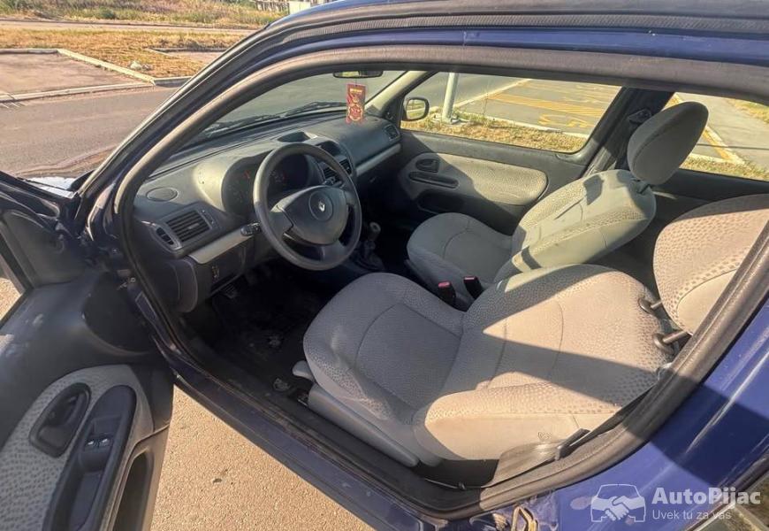 renault_clio_12_6_polovni_automobili_autopijac.rs
