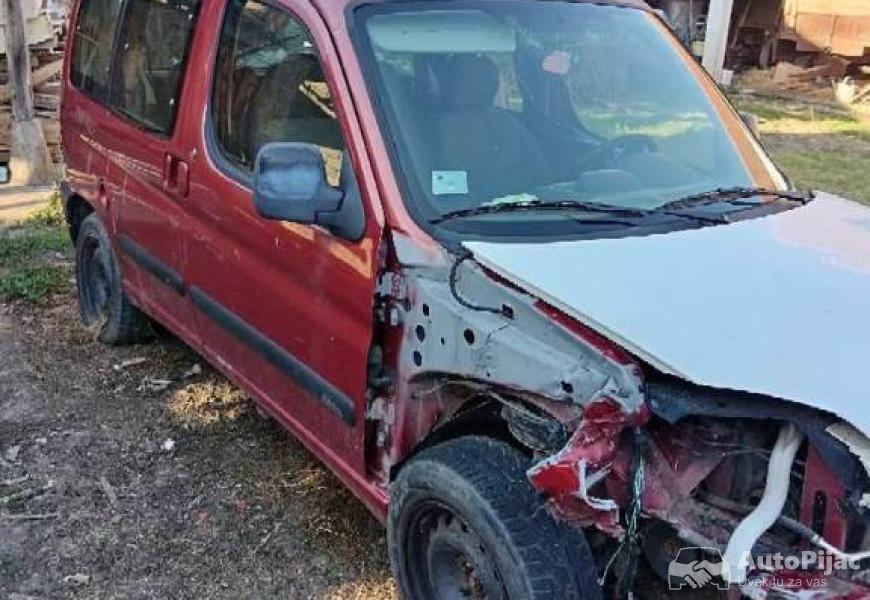 citron_berlingo_20_hdi_delovi_1_polovni_automobili_autopijac.rs