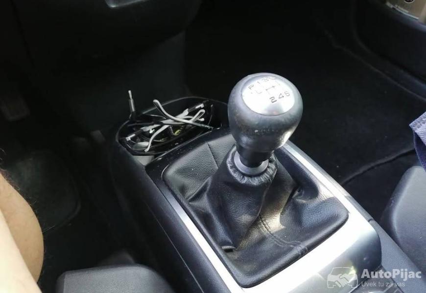 c4_grand_picaso_2015_g_16_bluhdi_7_polovni_automobili_autopijac.rs