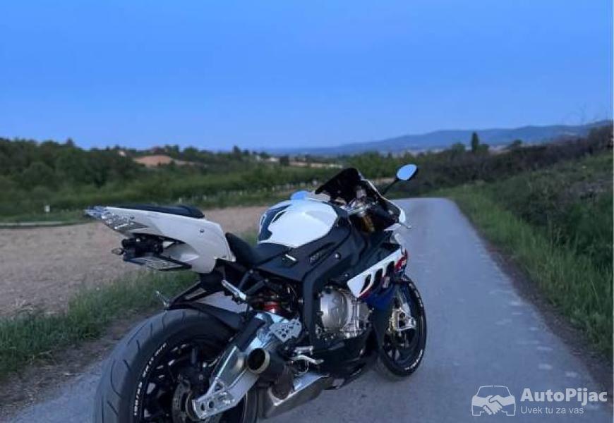 bmw_s1000rr_4_polovni_automobili_autopijac.rs