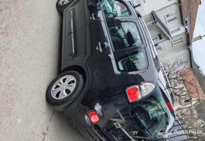 citroen_pikaso_3_2012_god_7_polovni_automobili_autopijac.rs