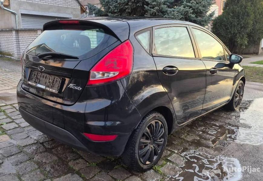 ford_fiesta_12b_60kw_2010god_5_polovni_automobili_autopijac.rs