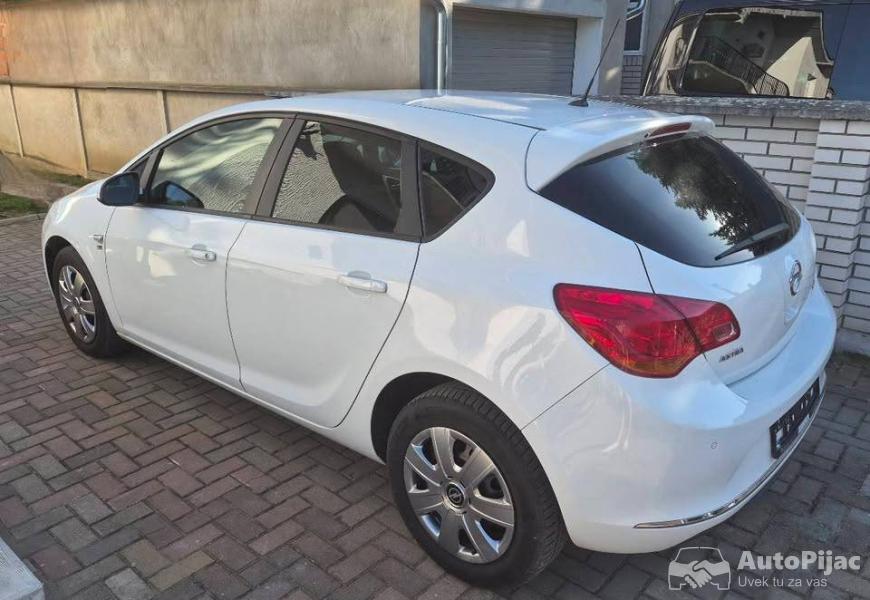 opel_astra_14b_103kw_2012god_6_polovni_automobili_autopijac.rs