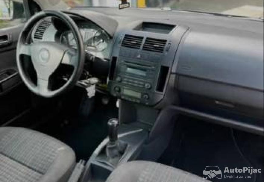 vw_polo_12_benzin_ocuvan_9_polovni_automobili_autopijac.rs