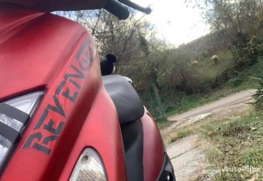 2019godiste_skuter50_kubika_ima_papire_nije_regist_5_polovni_automobili_autopijac.rs