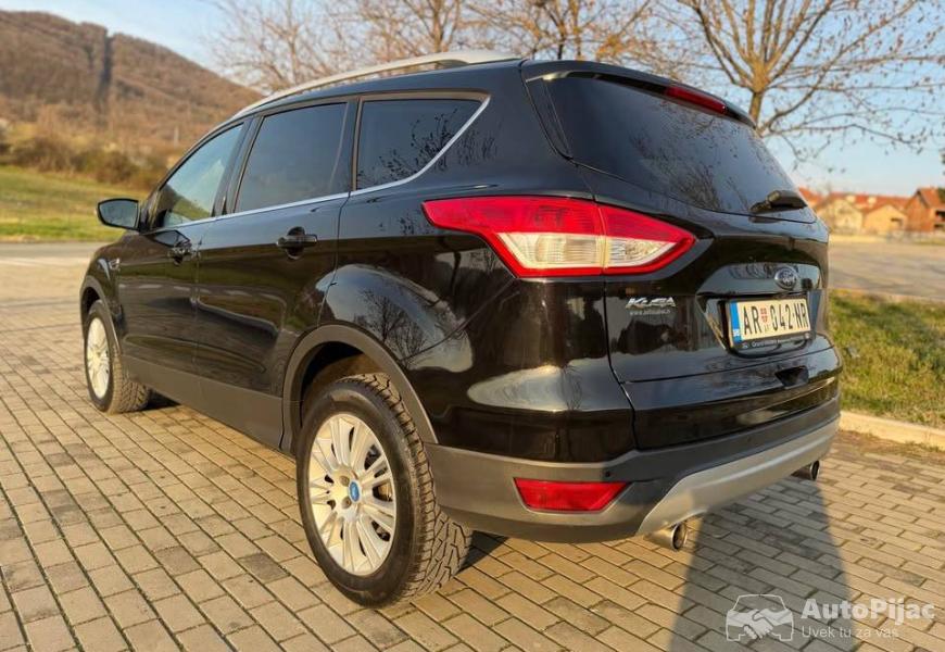 ford_kugaperfektno_stanjemoguca_zamena_4_polovni_automobili_autopijac.rs
