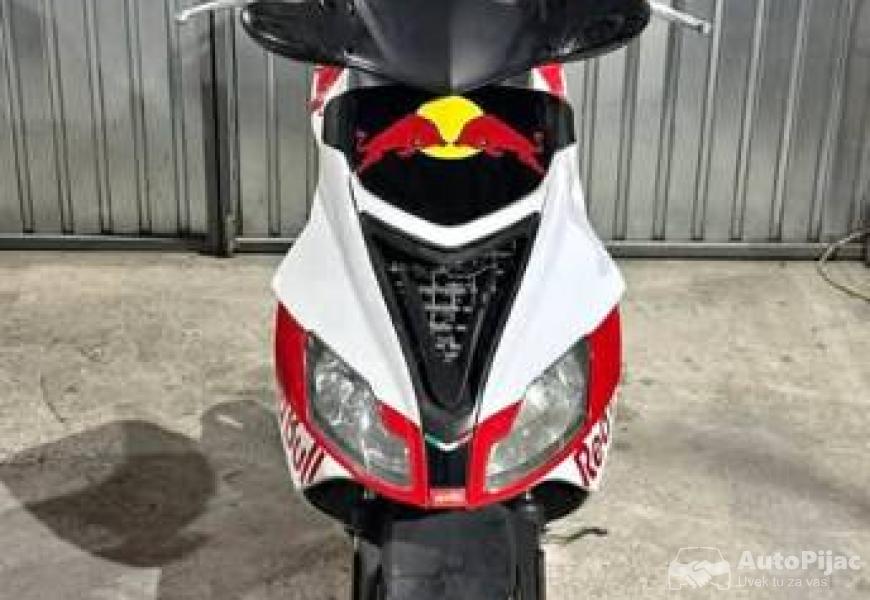 aprilia_sr3_50_1_polovni_automobili_autopijac.rs
