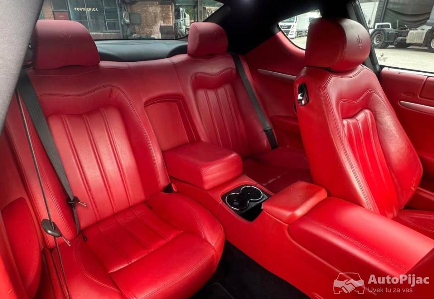 maserati_granturismo_42_v8_ferrari_9_polovni_automobili_autopijac.rs