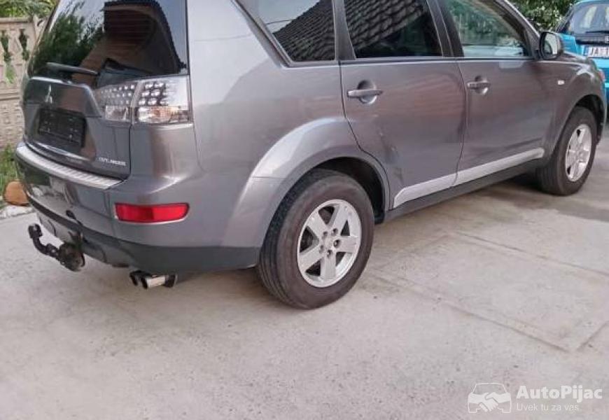 mitsubichi_outlander_20dizel_2009g_2_polovni_automobili_autopijac.rs