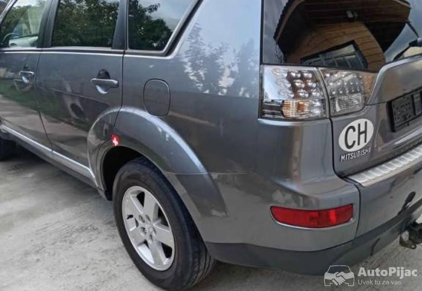 mitsubichi_outlander_20dizel_2009g_8_polovni_automobili_autopijac.rs