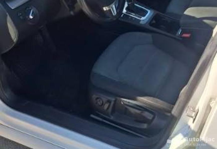 pasat_b7_karavan_2012_9_polovni_automobili_autopijac.rs