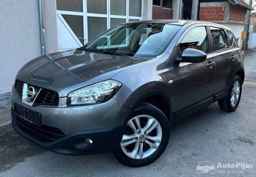 qaskai_15_dizel_2010_godiste_kao_nov_perfektan_meh_2_polovni_automobili_autopijac.rs