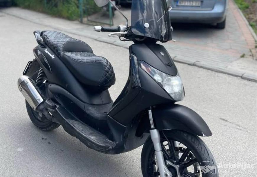 piaggio_beverly_200_2_polovni_automobili_autopijac.rs