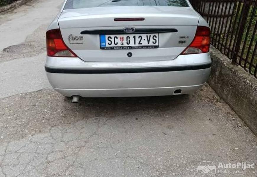 ford_fokus_2004g_6_polovni_automobili_autopijac.rs