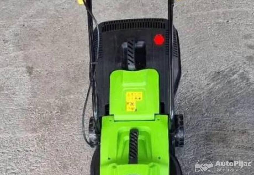 becker_kosilice_za_travu_2_polovni_automobili_autopijac.rs